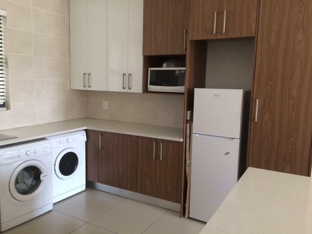 Apartamento 86 Edison Self Catering Johannesburgo Exterior foto